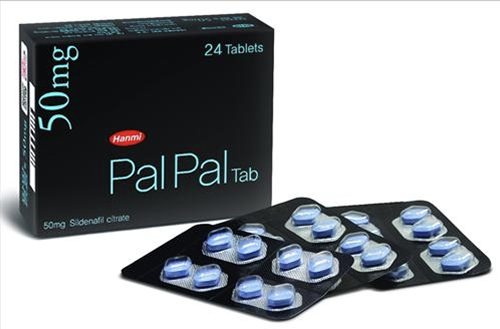 팔팔정 100mg 처방약과 물컵